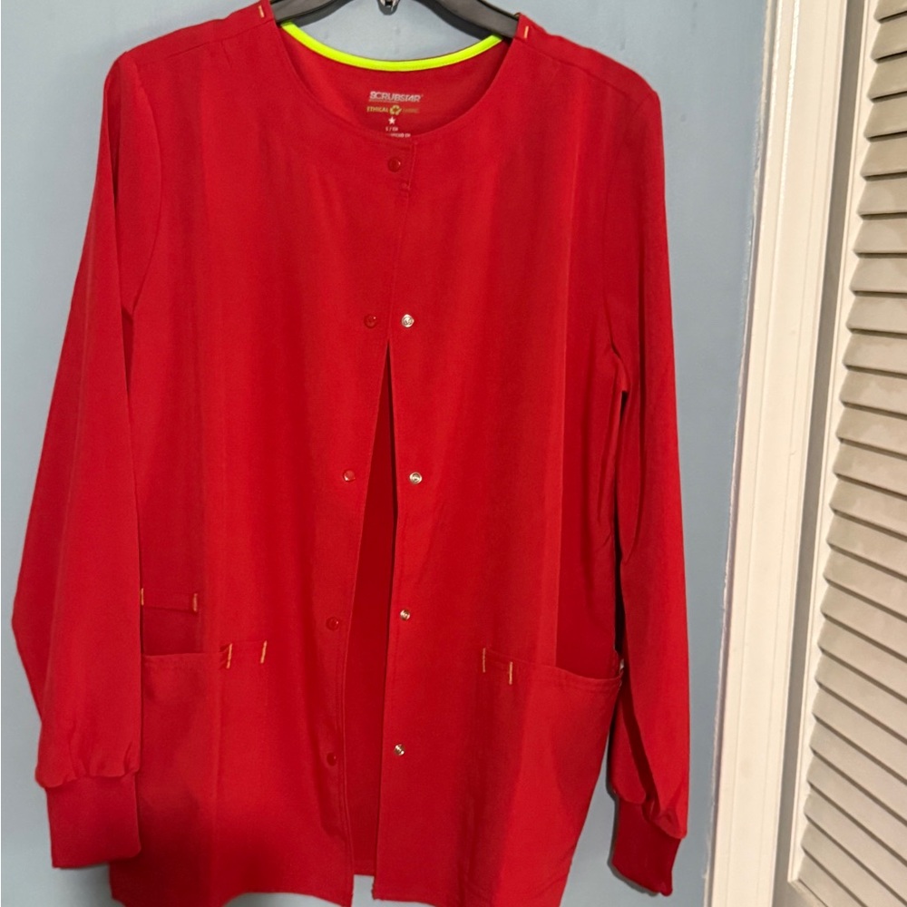 Selling Scrubstar Jacket SIZE Small/ChicoCOLOR RED BNWT Long Sleeve Unisex